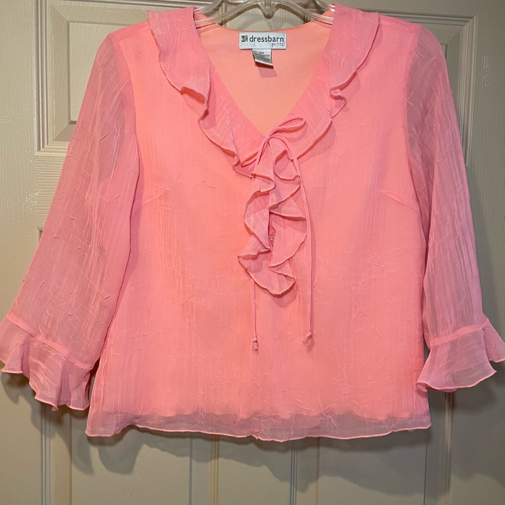 Dressbarn Petite V-Neck‎ Peach Ruffle Blouse with Tie Detail, Size PM